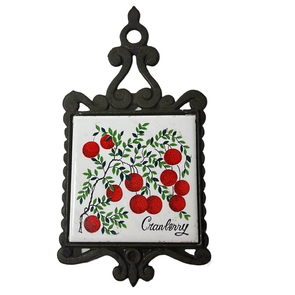 Vintage Enesco cast iron trivet Cranberry